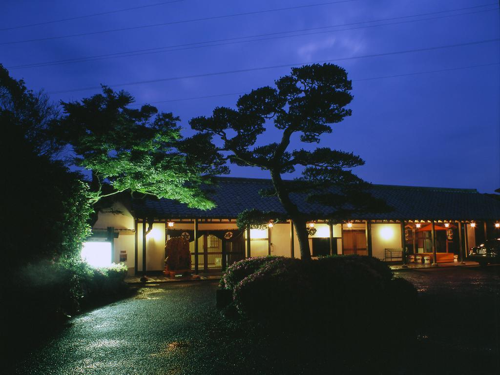 Nisshokan Bettei Koyotei Nagasaki Exterior photo